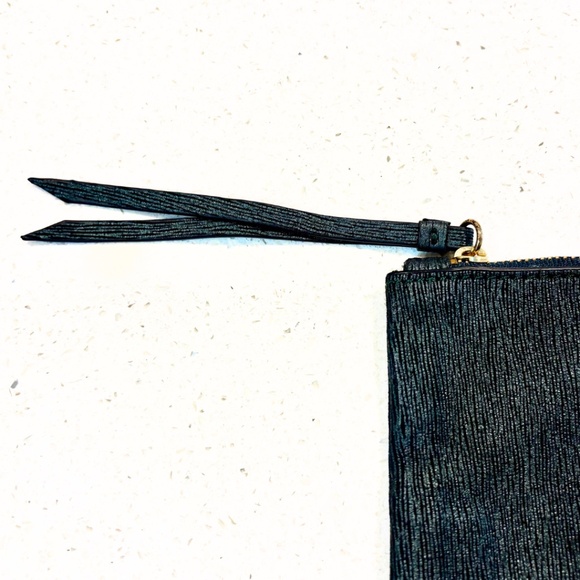 Banana Republic Emerald Green Leather Zippered Pouch - Picture 2 of 6